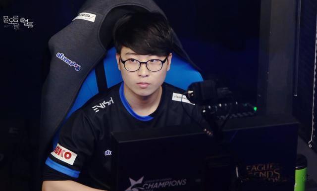 更展示了篮 更展示了篮