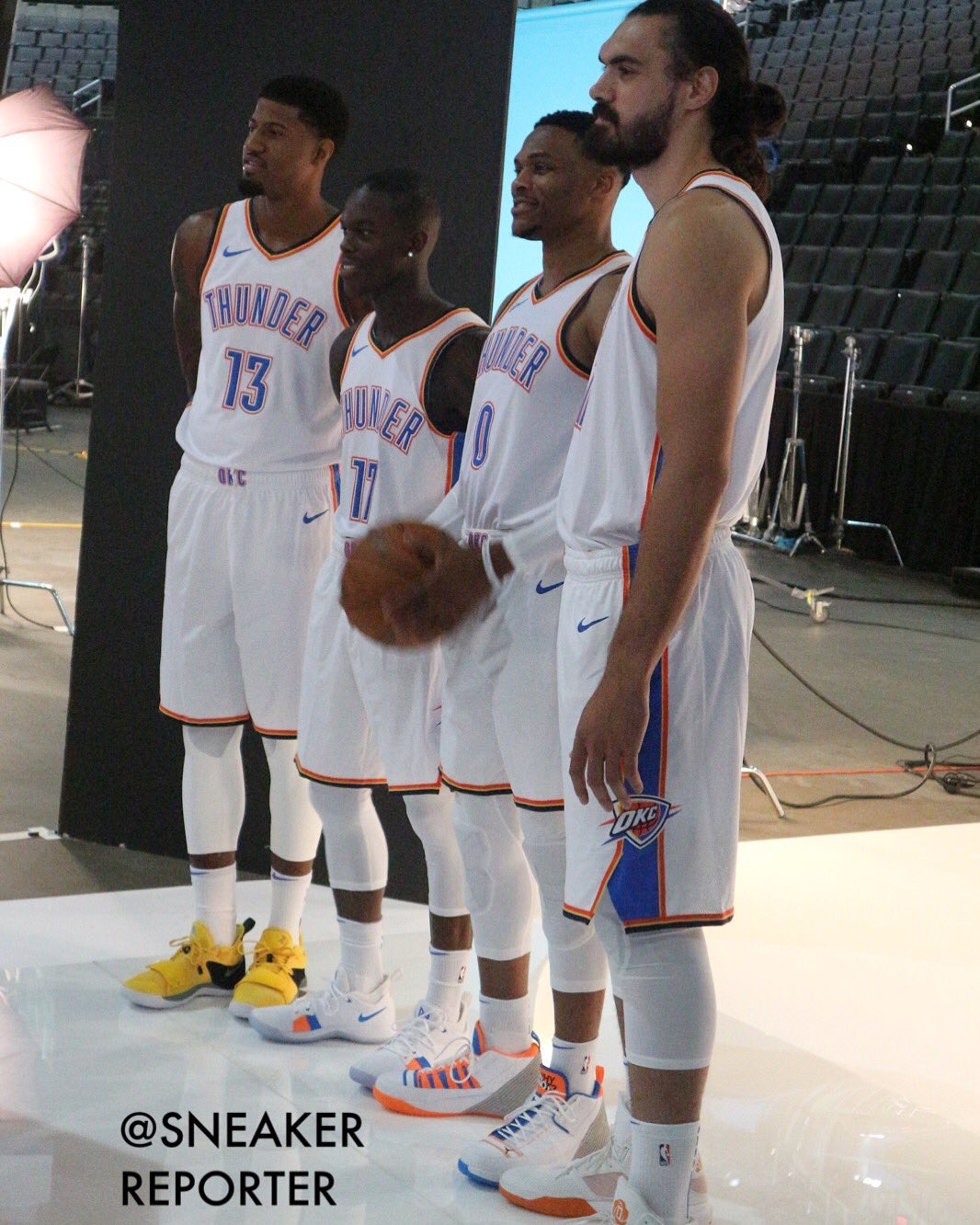 凭品牌与技 凭品牌与技